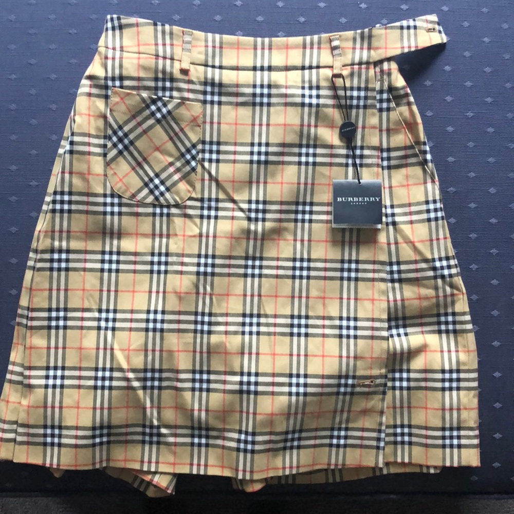 Burberry Golf Skort UK size 6 US size 2.